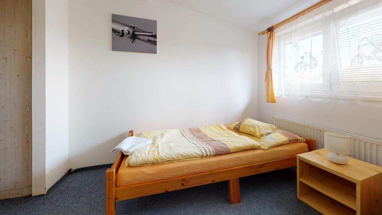 Penzion Pod Kolem Sosuvka ภายนอก รูปภาพ